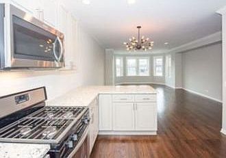 3rd image of 5116 N Kimball Ave #2