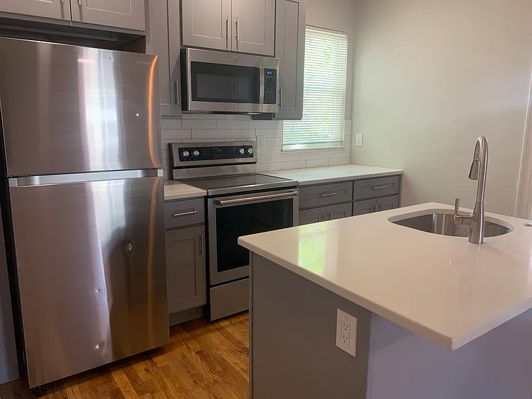12 Harding St #2 — Photo 8