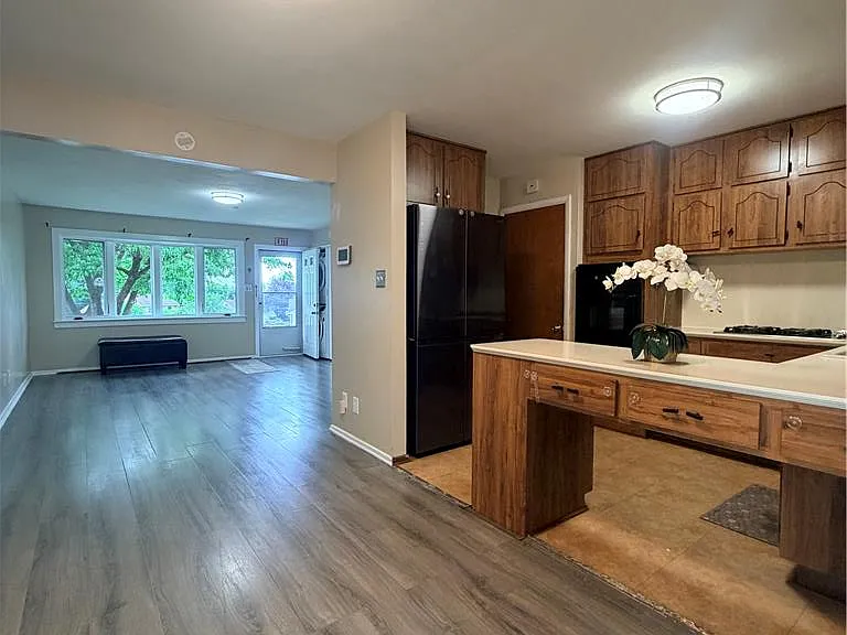 2521 S Lumber St — Photo 6
