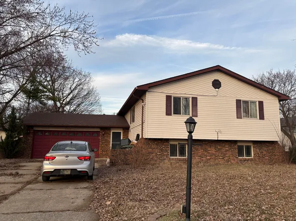 6280 Victory Ave, Portage, IN 46368