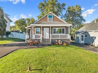 321 Glendale Ave, Liverpool, NY 13088