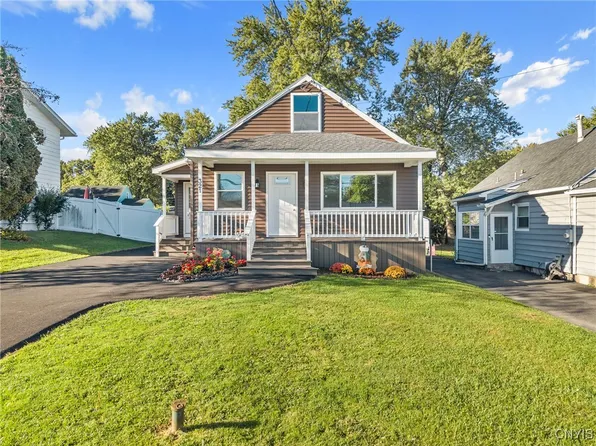 321 Glendale Ave, Liverpool, NY 13088