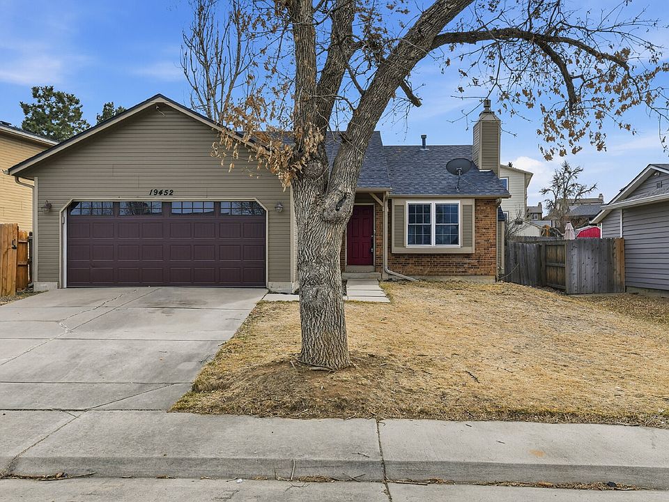 1st image of 19452 E Princeton Pl