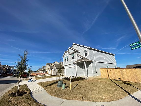 2nd image of 257 Majestic Cedar Dr