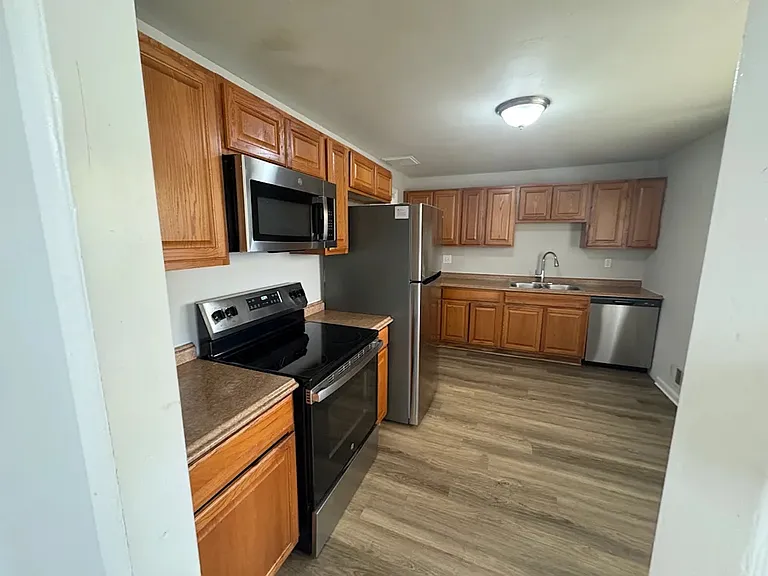 3144 Worchester St #1 — Photo 17