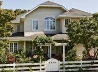 2305 Ray Dr, Burlingame, CA 94010