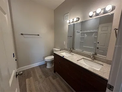 4424 S Texas Ave #204 — Photo 10