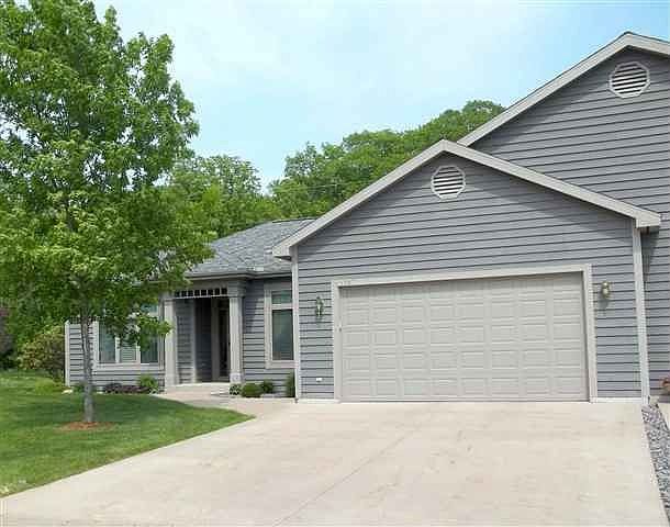 1st image of 1707 Woodsview Dr