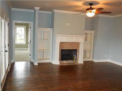 2nd image of 2841 Fern Leaf Ln #76