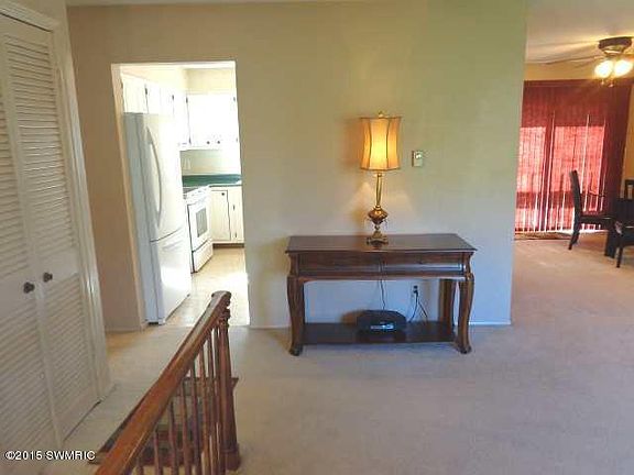 5th image of 413 Woodland Dr