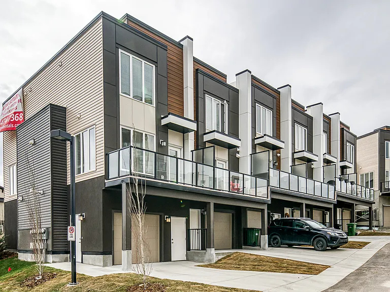 30 Kincora Glen Park NW #311 — Photo 2