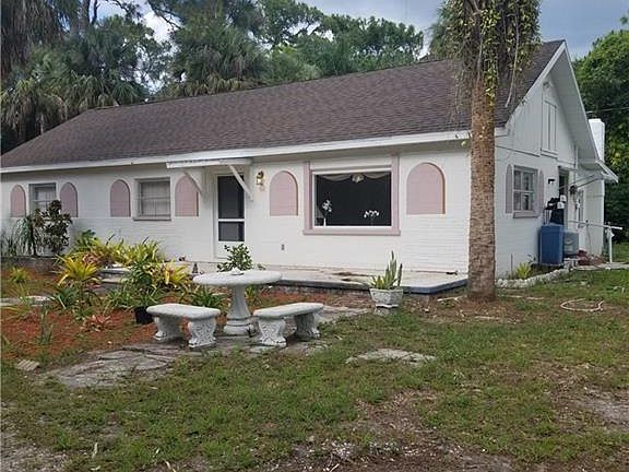 2nd image of 7509 McDaniel Dr