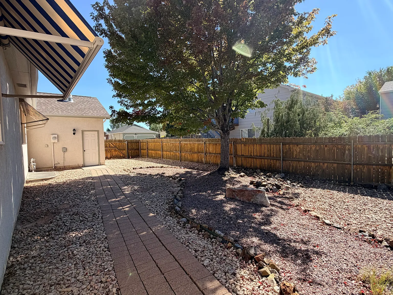 5 bed, 3960 sqft, $2,800 — Photo 3
