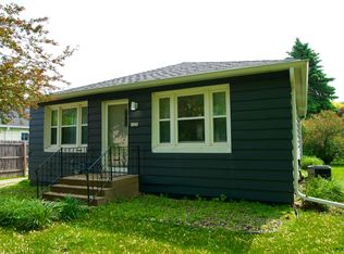 1426 Oak St, Oshkosh, WI 54901