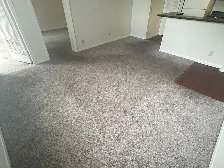 718 Executive Center Dr #36-7-36 — Photo 4