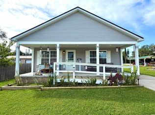1010 W Grissom Ave, Mitchell, IN 47446