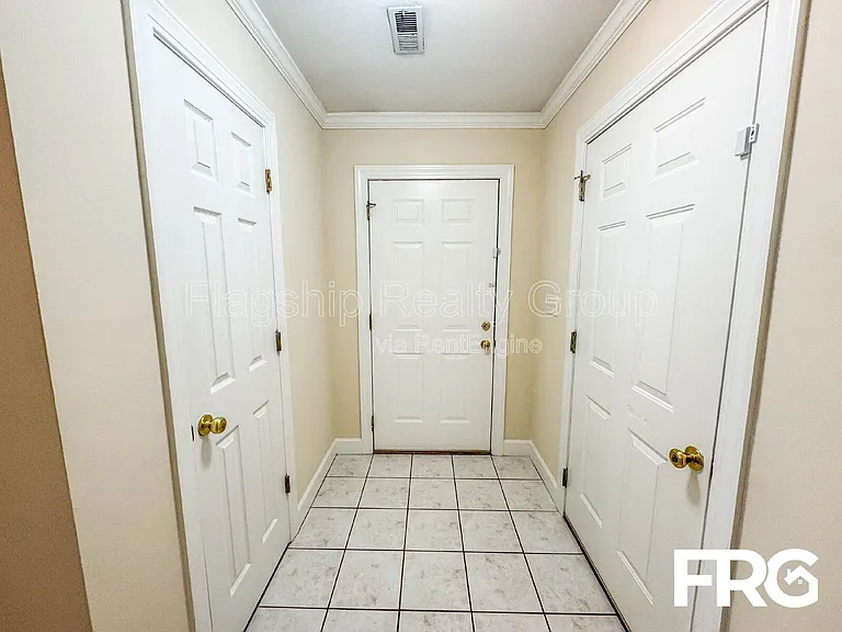 149 Emily Dr #B — Photo 23
