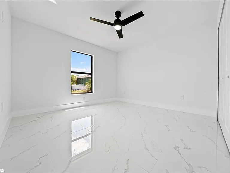 1010 Jaguar Blvd — Photo 11