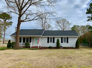 1316 Huckleberry Ln, Winterville, NC 28590
