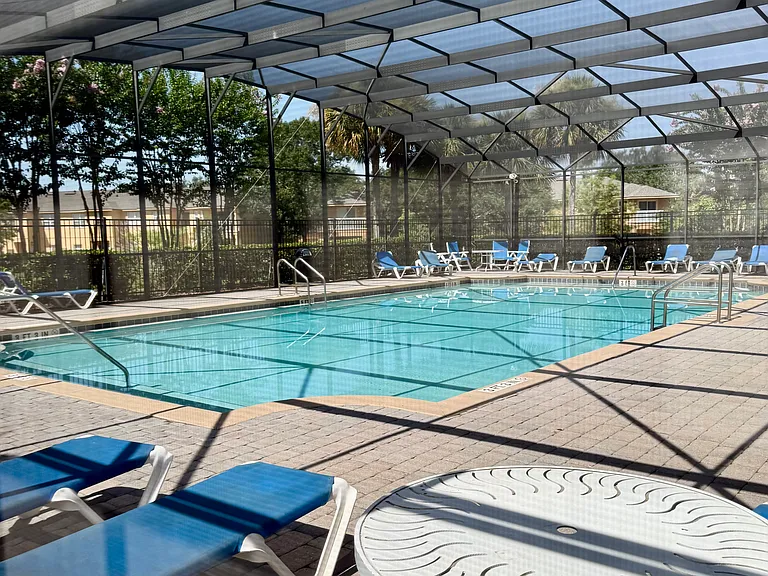 Community pool -1720 RETREAT VIEW CIR.