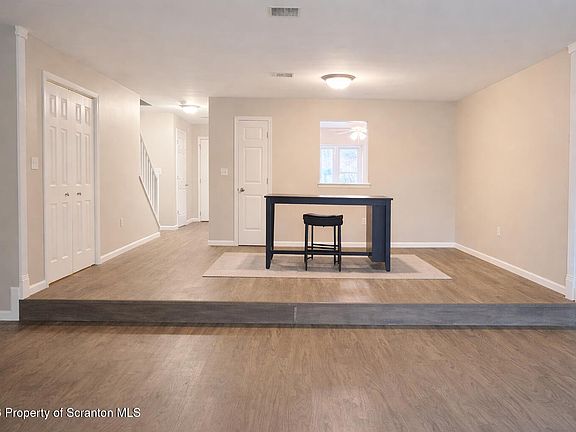 5th image of 6 Bald Mountain Rd APT C