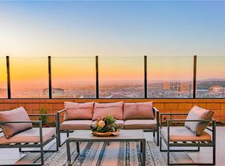 137 Oakstone, Irvine, CA 92618