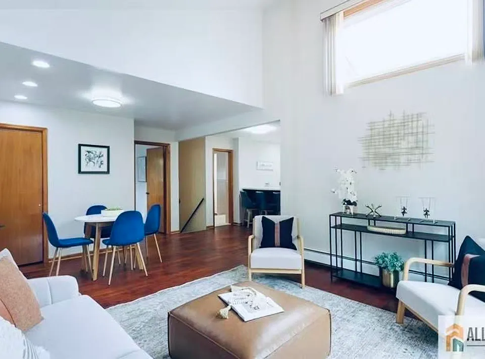 20 Crosby Ave #1