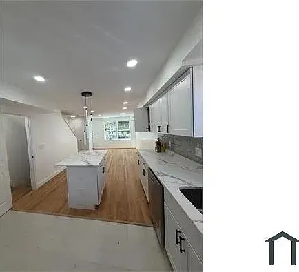 5 bed, 1635 sqft, $6,535 — Photo 3