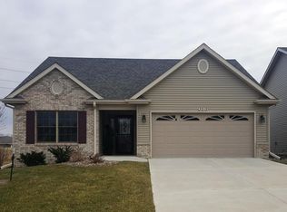 3216 Anastasia Pl, Muscatine, IA 52761