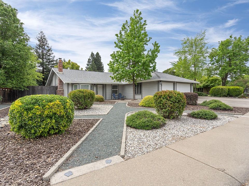 1st image of 108 El Loma Way
