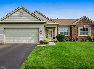 12252 Wildflower Ln, Huntley, IL 60142