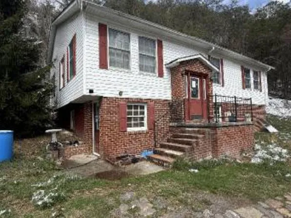 1241 Cleghorn Valley Rd, Marion, VA 24354