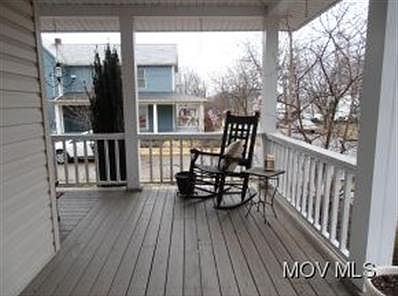 3rd image of 200 Ingleside Ave