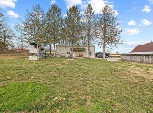 388 Swamp Rd, Sparta, TN 38583