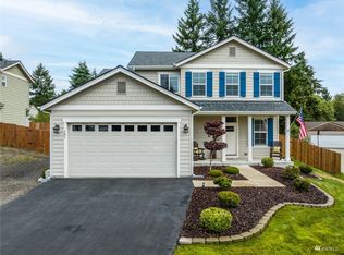 141 E Cardinal Ct, Allyn, WA 98524