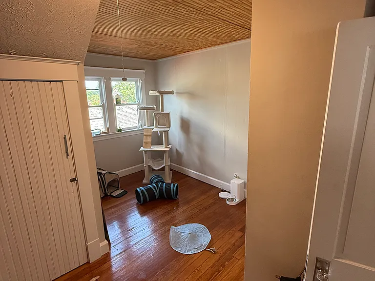 533 Howell Ave #3 — Photo 9