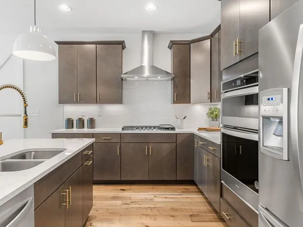 42 Sienna Cir, Upton, MA 01568