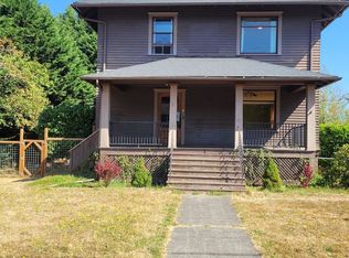 919 E Maple St, Bellingham, WA 98225