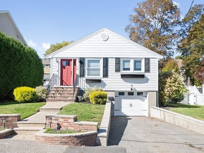 14 Claremont St, Waltham, MA, 02451