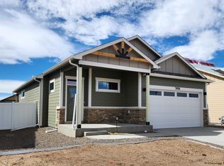 3938 Saddleback Ln, Cheyenne, WY 82001