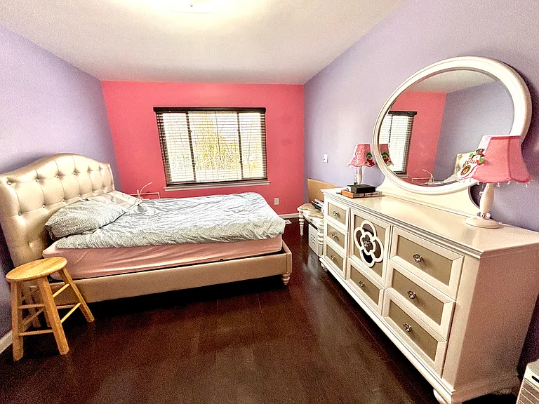 15 Manors Dr — Photo 9