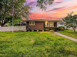 24620 Wood St, Saint Clair Shores, MI 48080