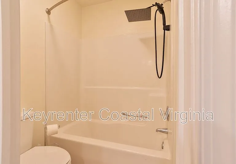 922 Pocahontas Ct — Photo 10