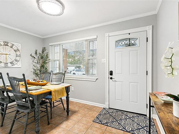 4th image of 2113 Pelitere Dr