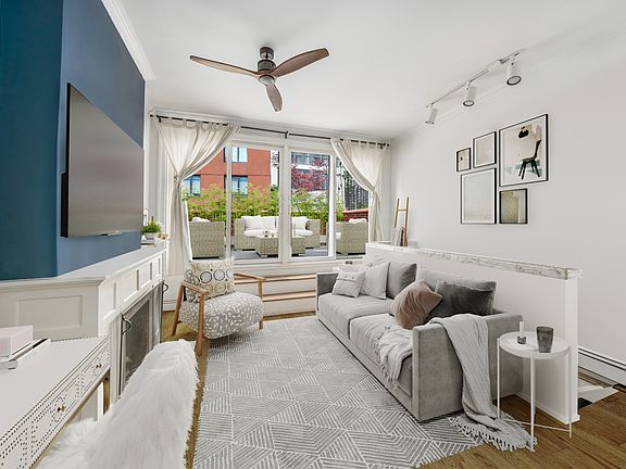 4th image of 255 W 95th St APT 6D