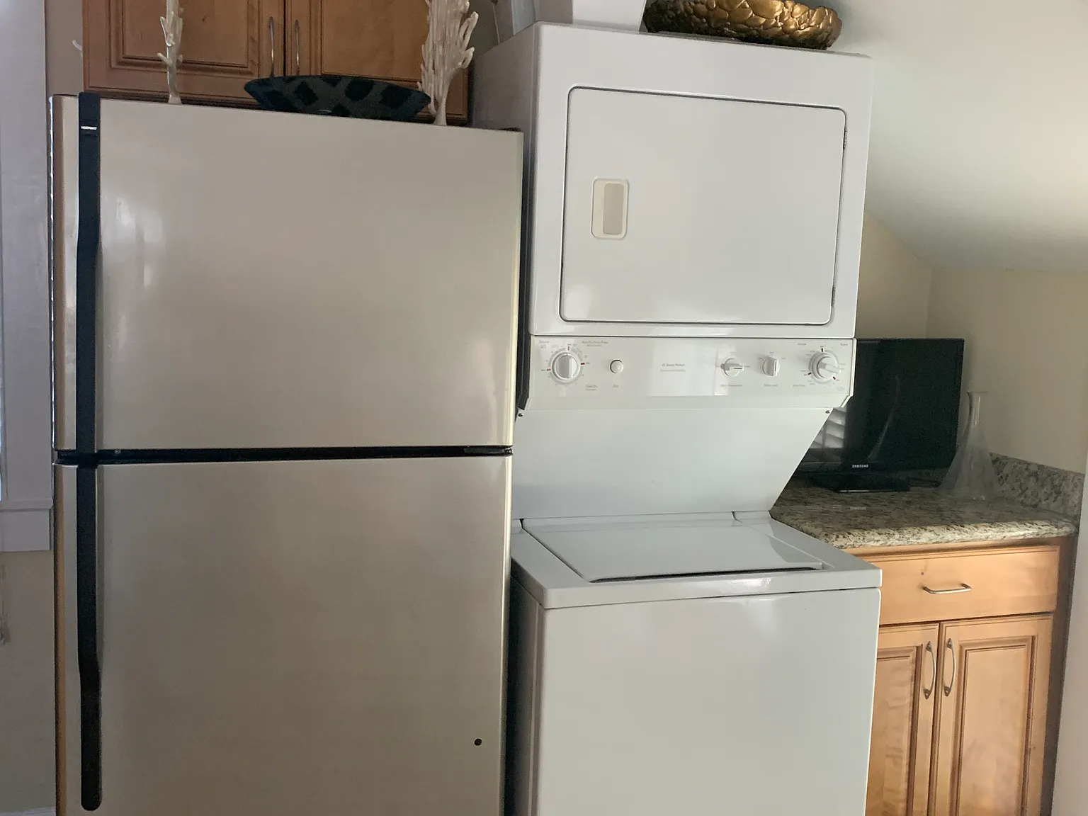Studio, 439 sqft, $2,400 — Photo 4