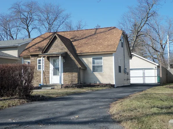 1610 Goldenrod Ter, Round Lake Beach, IL 60073