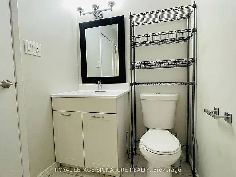 1100 Oxford St #75 — Photo 14