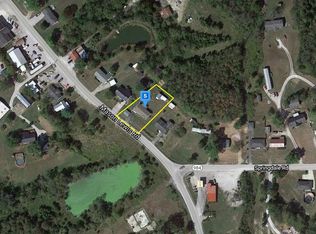 9513 Mason Lewis Rd, Maysville, KY 41056