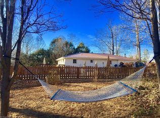 257 Brierpatch Ln, Lexington, NC 27292